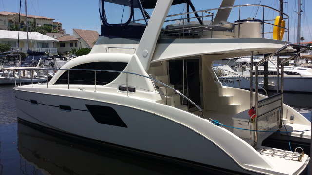 Used Power Catamaran for Sale 2013 Aquila 38 Boat Highlights